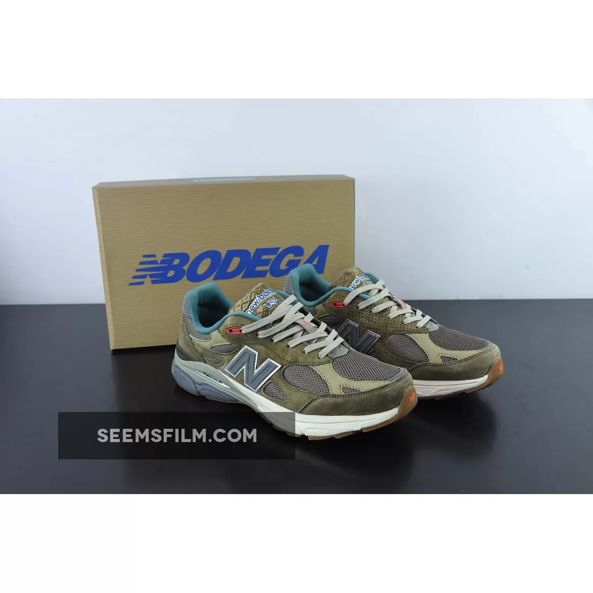 Bodega X New Balance 990v3 Here To Stay Browh/Green new balance 990v3 bodega